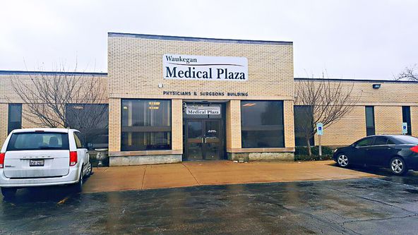 Waukegan Medical Plaza : 1616 Grand Ave, Waukegan, IL 60085